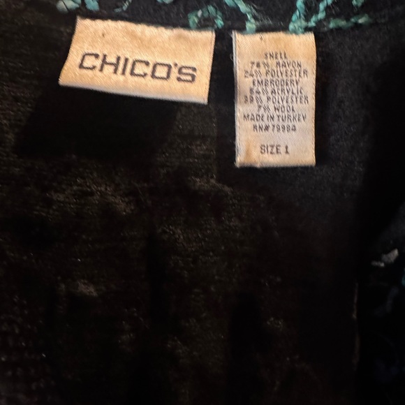 Chicos Chico’s Black blu and green embroidery embossed waist coat. Size large - Picture 6 of 7